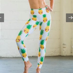 Flex lexi pineapple yoga leggings size Small